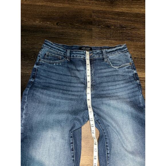 Judy Blue Wide Leg Cropped Jeans 13 31 Waist Med Wash Distressed 24 Inseam - Picture 6 of 16